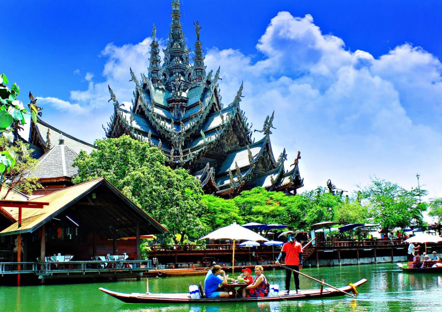 Храм Истины в Таиланде